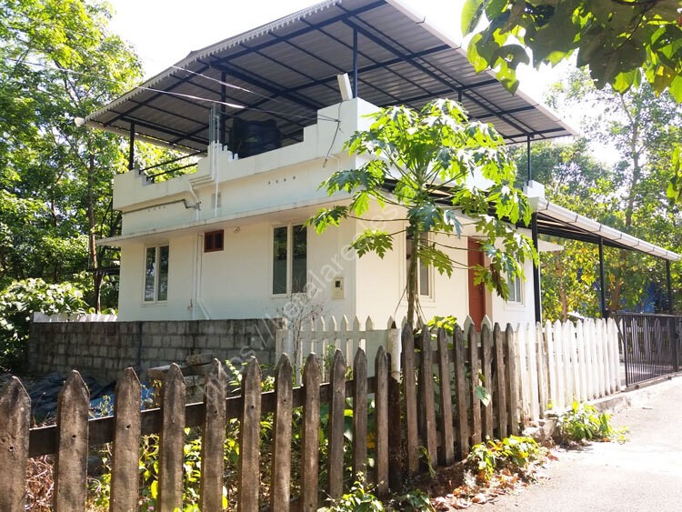 New House for sale at Puthencruz, Ernakulam - Kerala Real Estate