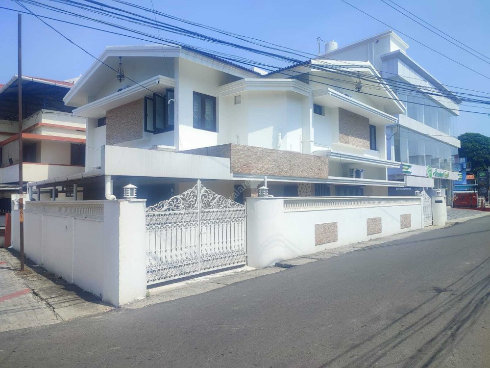 4 BHK 3100 Sq Ft House for Sale at Kaloor, Ernakulam Kerala Real Estate