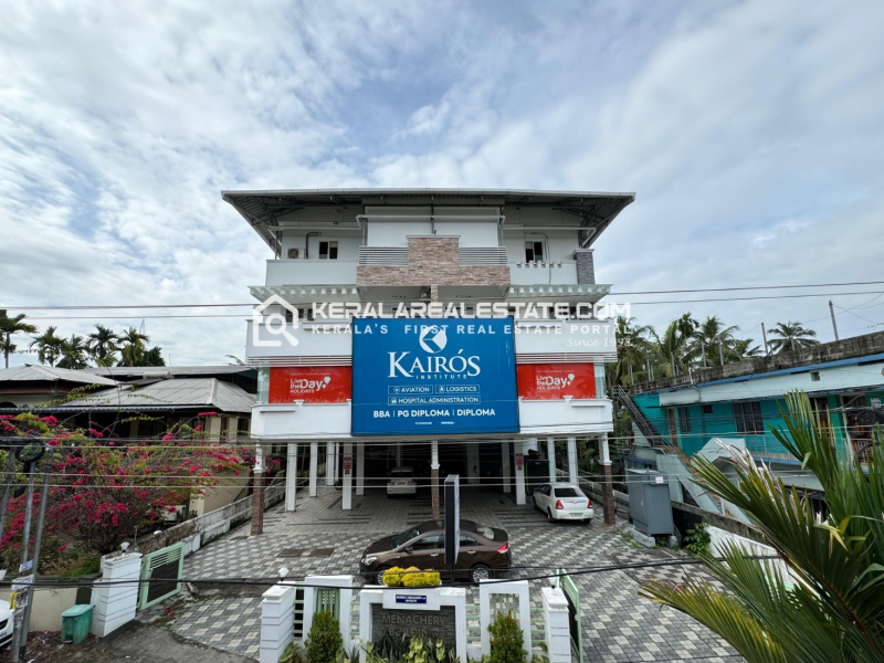 Prime Commercial Building for Rent in Thykoodam, Vyttila, Ernakulam 
