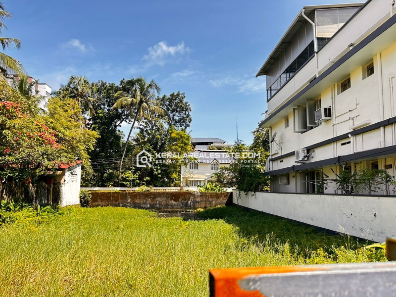 Premium Land for Sale in Elamkulam, Ernakulam 