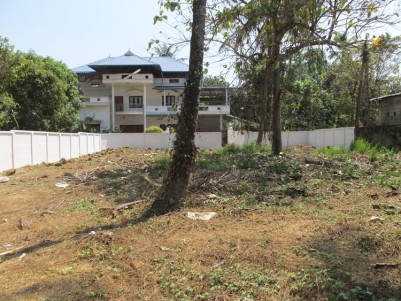 Residential Land for sale at Muringoor, Thrissur