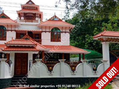 3600 Sq Ft 4 BHK Fully Furnished House for sale at Nedumangad, Trivandrum 