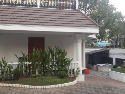 6000 Sq Ft 5 BHK on 27 Cent House for Sale at  Ernakulam  High Court
