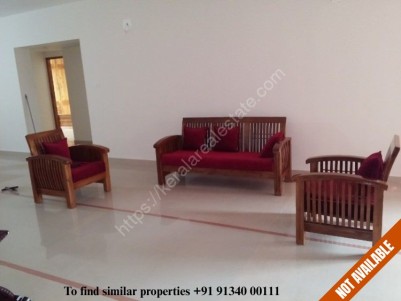 2700 Sq Ft Residential Apartment For Rent at Marine Drive, Ernakulam.