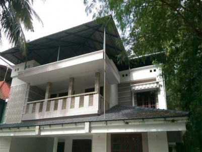 4 BHK Independent House For Sale at Ayyanthole, Thrissur.