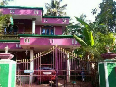 2500 Sq.Ft 4BHK House on 9.75 Cents for Sale at Irinjalakuda, Thrissur