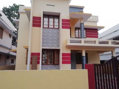 1830 SqFt  3 BHK on 6 Cents of Land for Sale at pattimattom