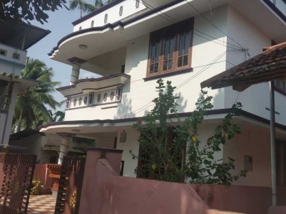 1400 Sqft Two storied house (3 BHK) on 4 Cents for Sale at Punnakkamukal, Thirumala, Trivandrum