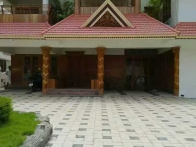 6000 SqFt, 5 BHK House on 25 Cents For Sale At Mudavanmugal, Near Njalikonam Panakunnu, Trivandrum