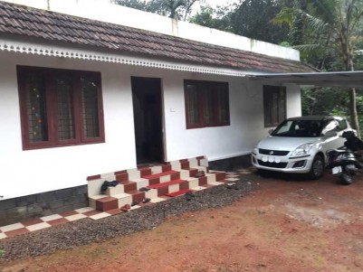 1.22  Acre Residential Land with Old House for sale at Karimkunnam, Mattathippara, Thodupuzha