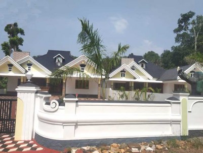2450 SqFt, 4 BHK House on 19 Cents for sale at Athirampuzha church - Kottayam