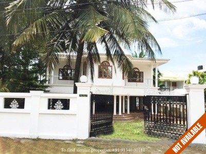 6 BHK,4500 Sq.Ft House in 18.5 Cent for Sale at Kunnatheri,Aluva