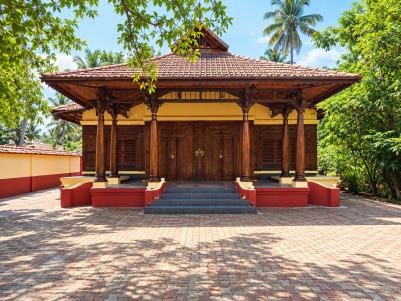 Luxury Waterfront Resort for Sale at Kumarakom, Kottayam