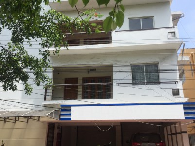 Apartment for Rent in Panampilly Nagar 2 units