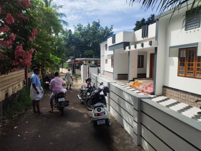 3BHK,1600SqFt House in 9 Cents for sale at Manakkad,Thodupuzha