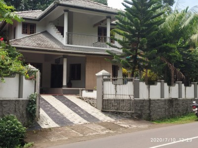 3BHK,2400SqFt House in 12.5Cents for Sale in Alampally,Pampady