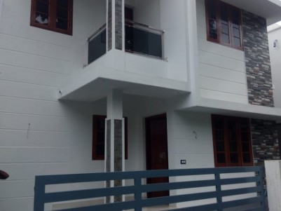 1400 sq ft 3 Bedroom House for Sale at Peruvaram, Paravoor