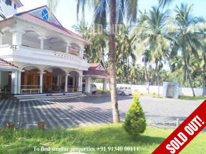 13000 SqFt Fully Furnished Posh Villa for sale Mannarkkad near Perinthalmanna