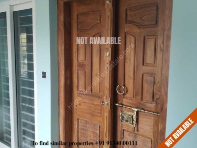 2 BHK,1100 SqFt Flat in Ayyathole, Thrissur 