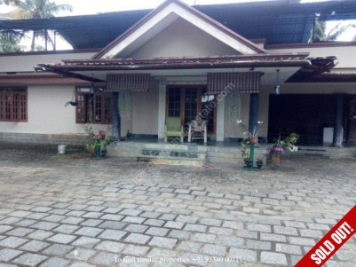 Beautiful Waterfront Property in 65 Cents for Sale at Kothad,Ernakulam