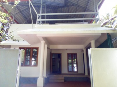 6 Cent with 2 BHK, 1200 SqFt House for sale at Kumaranelloor, Kottayam