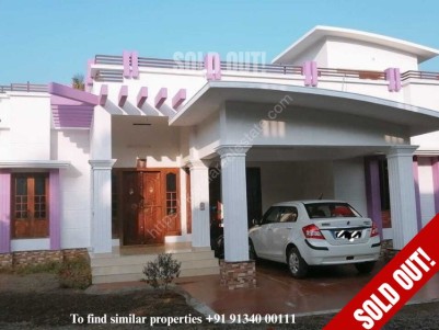9 Cent land with 1600 sqft House for sale at Kodakara, Thrissur 