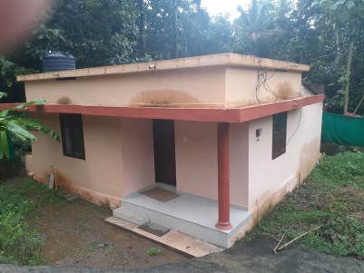 2 BHK 600 sqft House in 4 Cent for sale at Thiruvamkulam, Ernakulam