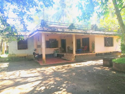 3BHK House For Sale In Vaikom. Villa For Sale In Thalayazham, Kottayam