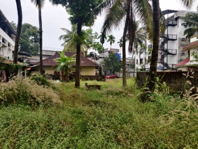 A cost-effective Commercial plot for sale at Vyttila, Ernakulam