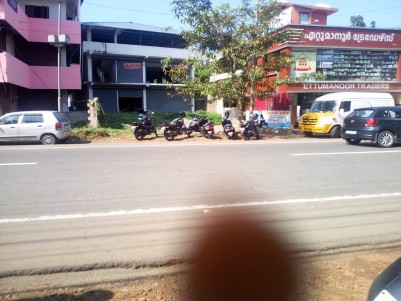 MC Road Frontage 18 Cent Commercial Building for sale at Eattumanoor, Kottayam