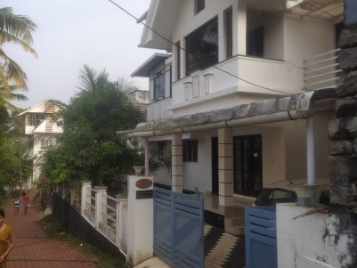 4 BHK 2370 sqft House in 6.5 Cents for sale at Kanjikuzhy, Kottayam