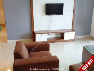 Fully Furnished 3 BHK 1700 sqft Flat for sale at Kakkanad, Ernakulam