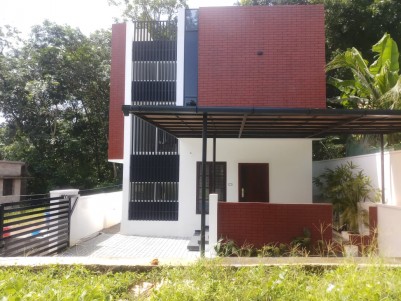 New Designer 3 BHK House for sale at Thuruthy, Changanacherry, Kottayam