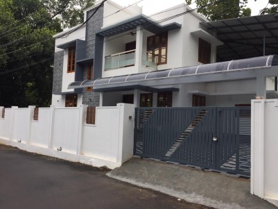 7 Cents land and 3 BHK House for sale at Aluva, Ernakulam