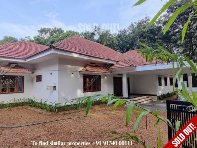 Gated Villa in 14 Cents for sale at Puliyannoor, Pala, Kottayam
