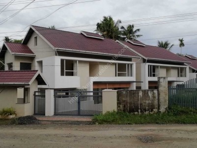 2400 sqft 4 BHK Villa for sale at Pukkattupady, Kochi