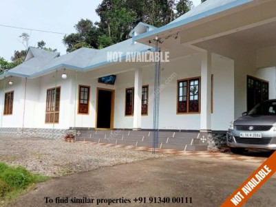 Semi Furnished 4 BHK 1600 SqFt House for sale at Thopramkudy, Idukki