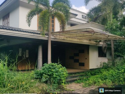 House / Villa For Sale at Ariyannur- Thrissur
