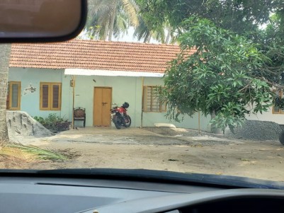 37 Cents of Water Frontage Land with Old House for Sale at Arookutty, Alappuzha