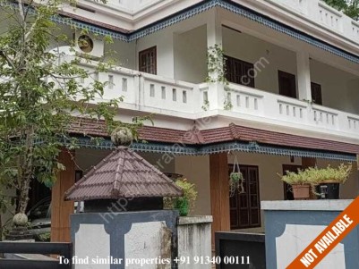 4 BHK Villa in 10 Cents of Land for Sale at Muvattupuzha, Ernakulam