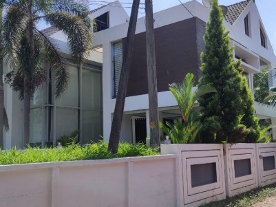 Posh Contemporary Villa for Sale at Kadavanthra, Ernakulam