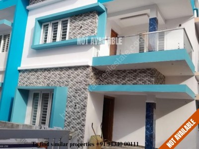 3 BHK Semi Furnished premium villas for sale in Thrissur