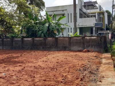 6.5 Cents of Residential Land for Sale near Crowne Plaza, Kundannur, Ernakulam