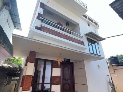 1350 Sq ft 3 BHK House for Sale at Kumaranalloor, Kottayam