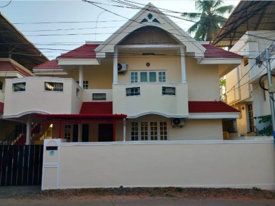 DUPLEX WITH THREE BED ROOM UNITS IN EACH FLOOR FOR SALE AT KAKKANAD, ERNAKULAM