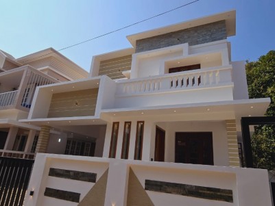 5 BHK New House for sale in Thrikkakara, Ernakulam