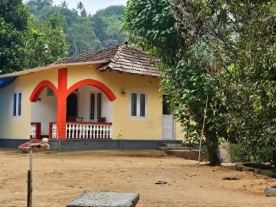 Agriculture Land with House for Sale at Adimaly, Idukki