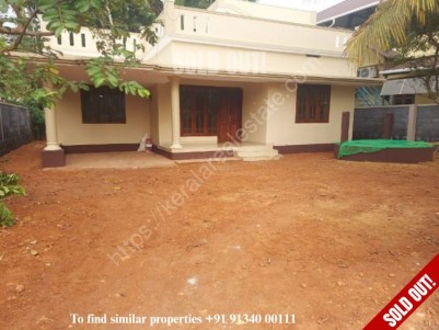House for Sale at Chittilappilly, Thrissur