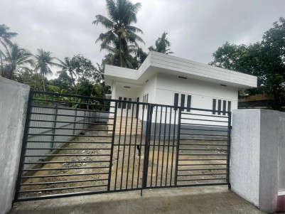 House for Sale at Vadanappally, Thrissur