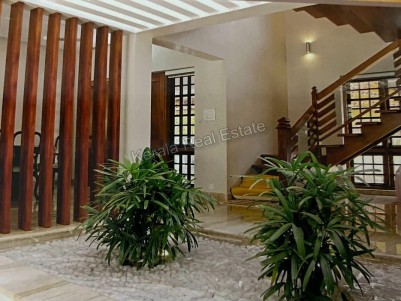 Villa for Sale in Aluva, Ernakulam
